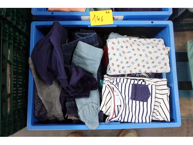 2x bak inhoud kinderkledij - afbeelding 8 van  15