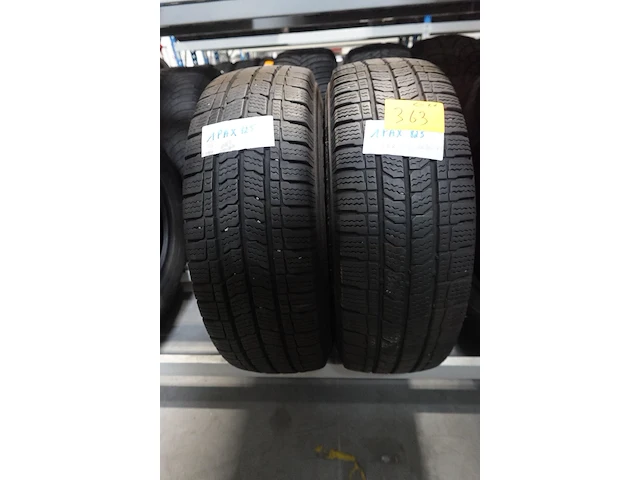 2x band ( gebruikt) 15inch kleber - afbeelding 1 van  3