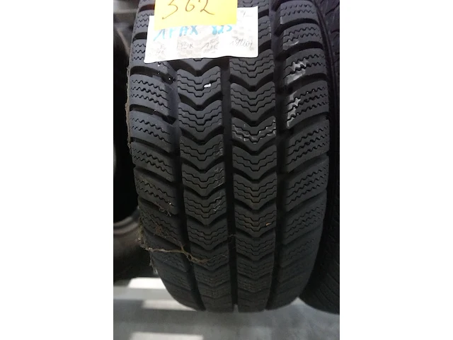 2x band ( gebruikt) 15inch semperit - afbeelding 2 van  3