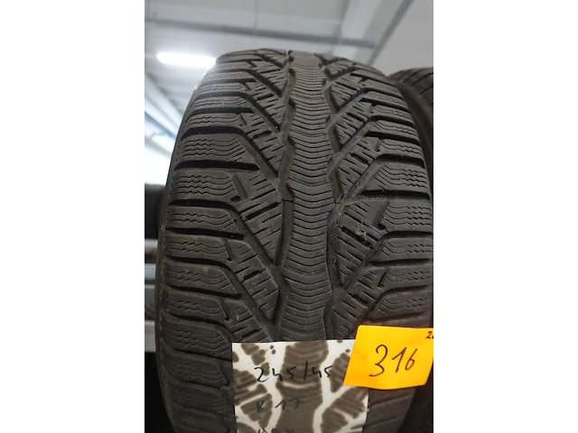 2x band ( gebruikt) 17inch kleber - afbeelding 2 van  3