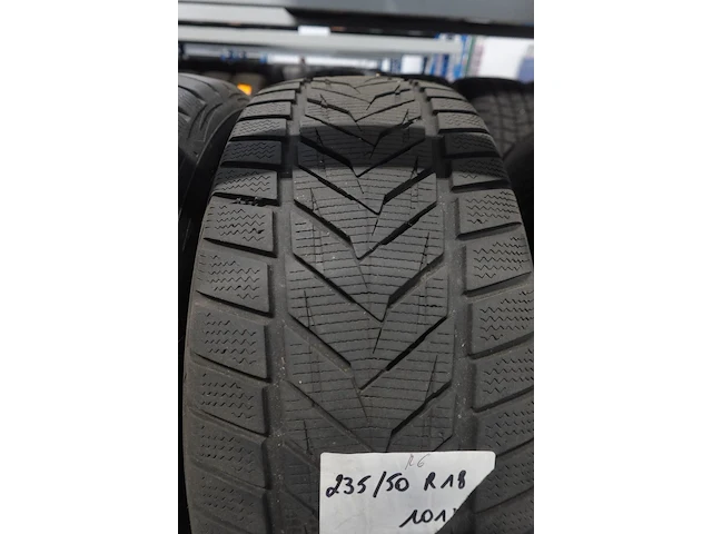 2x band ( gebruikt) 18inch vredestein - afbeelding 2 van  3