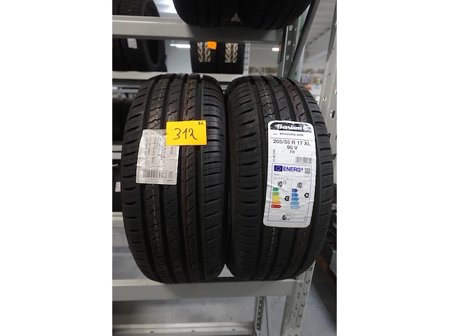 2x band ( ongebruikt) 17inch barum - afbeelding 1 van  3