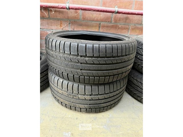 2x banden contiwintercontact - afbeelding 1 van  3