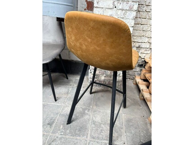 2x barstoel okerkleurig - afbeelding 1 van  2