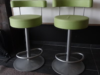 2x barstoel uniec