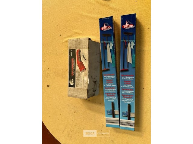 2x bezemhouder + 1x uv-lamp - afbeelding 1 van  4