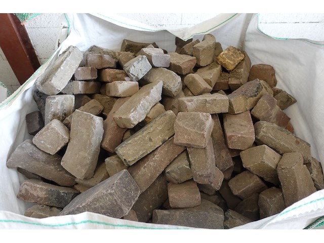 2x bigbag oude gebakken kleiklinkers - afbeelding 4 van  5