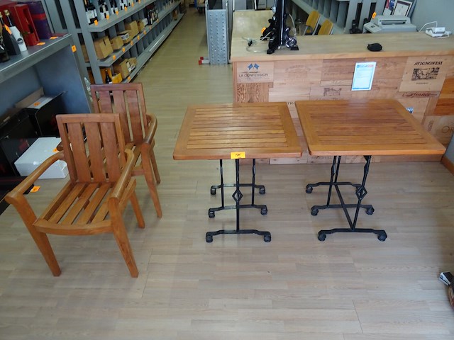 2x bistrotafel + 2x houten stoel - afbeelding 1 van  4