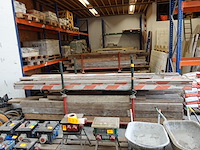 2x bok met inhoud - afbeelding 1 van  8