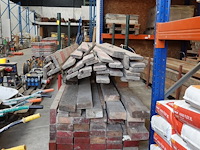 2x bok met inhoud - afbeelding 3 van  8