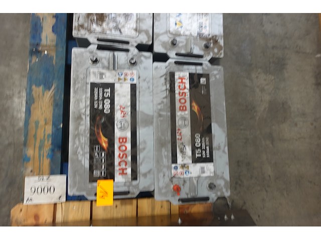 2x bosch truckline startaccu - afbeelding 1 van  5