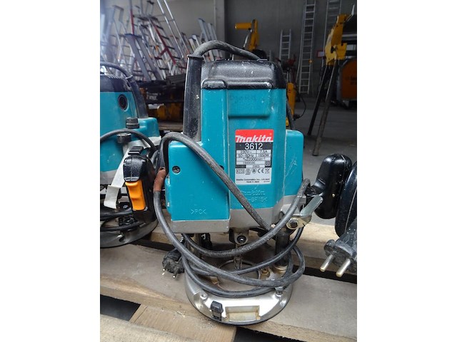 2x bovenfrees makita - afbeelding 3 van  4