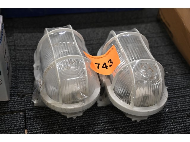 2x buitenverlichting - afbeelding 1 van  1