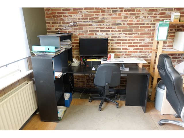 2x bureau + inhoud - afbeelding 1 van  4