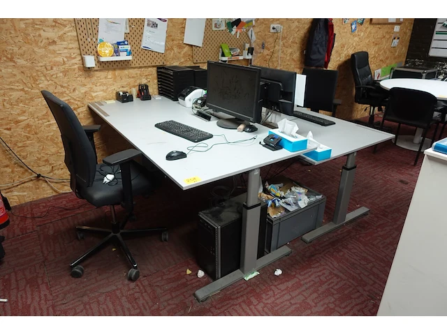 2x bureautafel - afbeelding 1 van  9