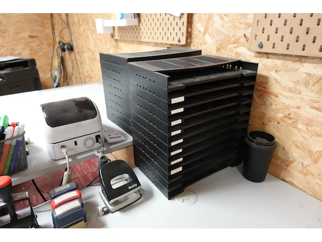 2x bureautafel - afbeelding 9 van  9
