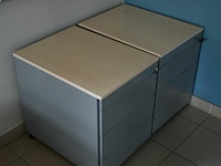 2x bureel met ladenblok - afbeelding 3 van  4