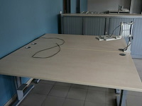 2x bureel met ladenblok - afbeelding 4 van  4