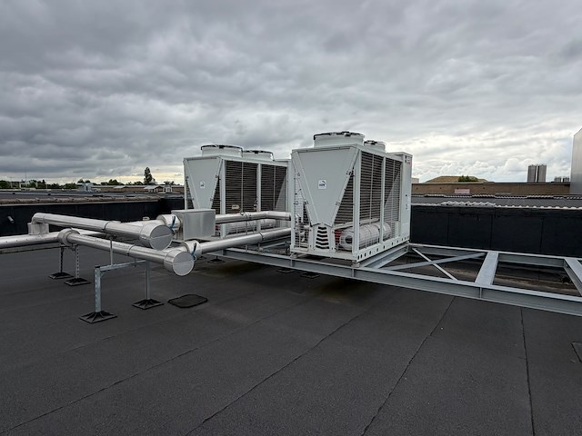 2x chiller climaventa - afbeelding 1 van  16