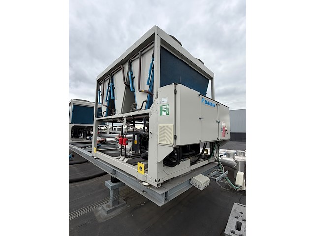 2x chiller daikin - afbeelding 3 van  16