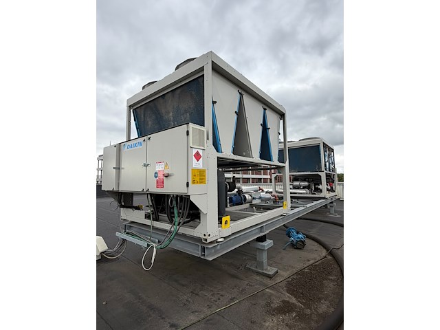 2x chiller daikin - afbeelding 7 van  16