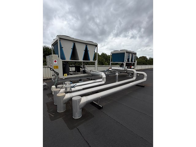 2x chiller daikin - afbeelding 13 van  16