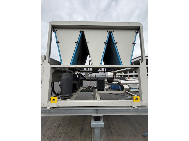 2x chiller daikin - afbeelding 16 van  16