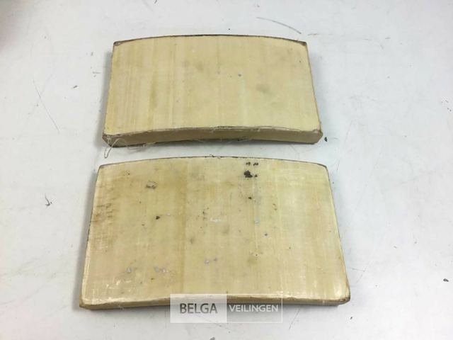 (2x) composite body armor platen - afbeelding 1 van  2