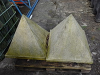 2x deksteen piramide - afbeelding 3 van  3