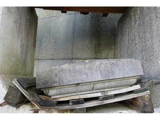 2x deksteen - afbeelding 2 van  2