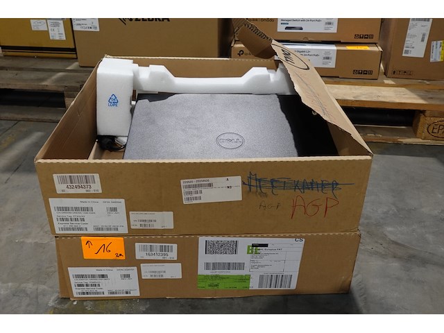 2x dell switch - afbeelding 1 van  10