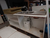 2x divers houten meubel + houten panelen - afbeelding 3 van  6