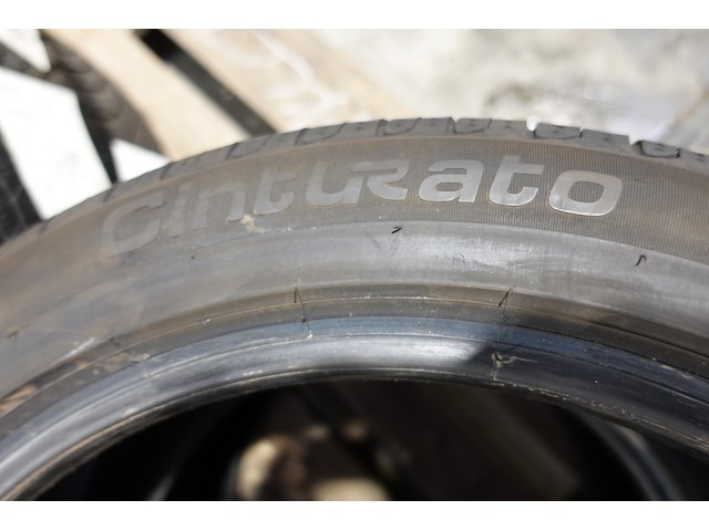 2x diverse band pirelli - afbeelding 2 van  3