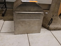 2x diverse brievenbussen - afbeelding 5 van  5