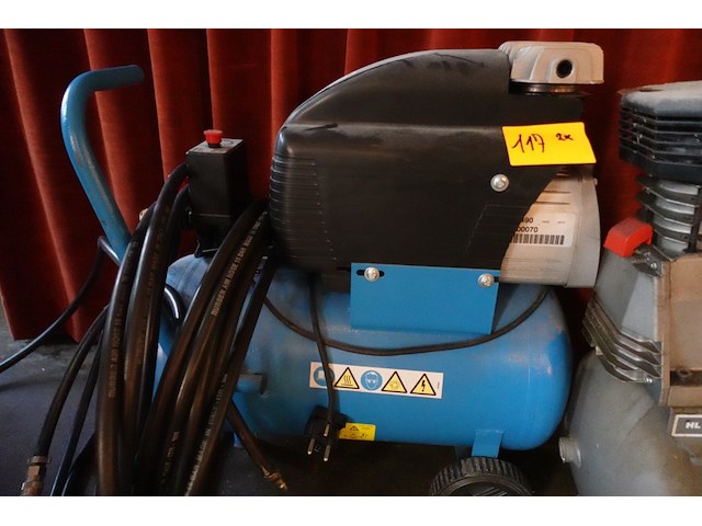 2x diverse compressoren - afbeelding 2 van  8
