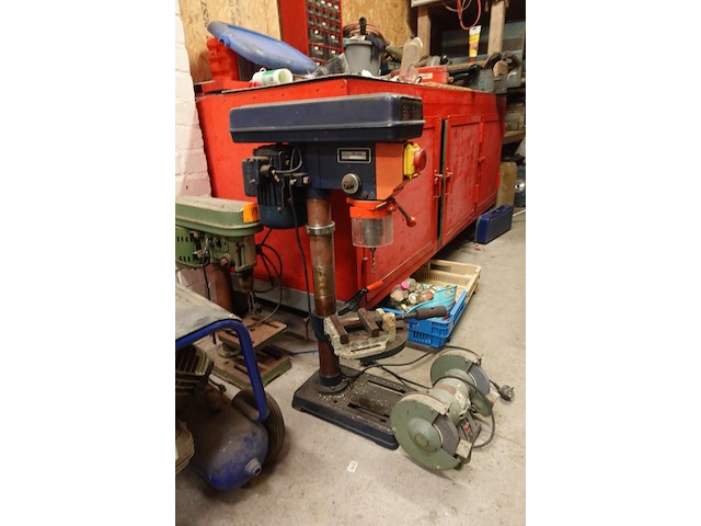 2x diverse kolomboormachine - afbeelding 2 van  8