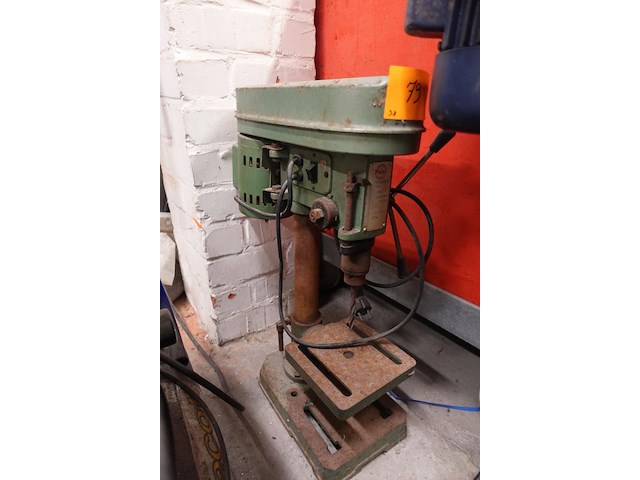2x diverse kolomboormachine - afbeelding 6 van  8