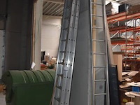 2x diverse ladders - afbeelding 1 van  1