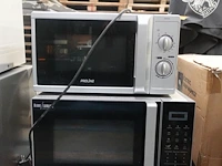 2x diverse microgolfoven