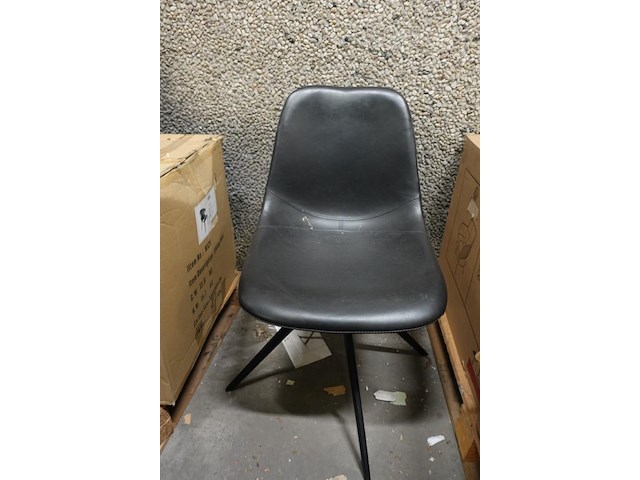 2x diverse stoel - afbeelding 4 van  5