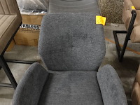 2x diverse stoelen - afbeelding 1 van  5