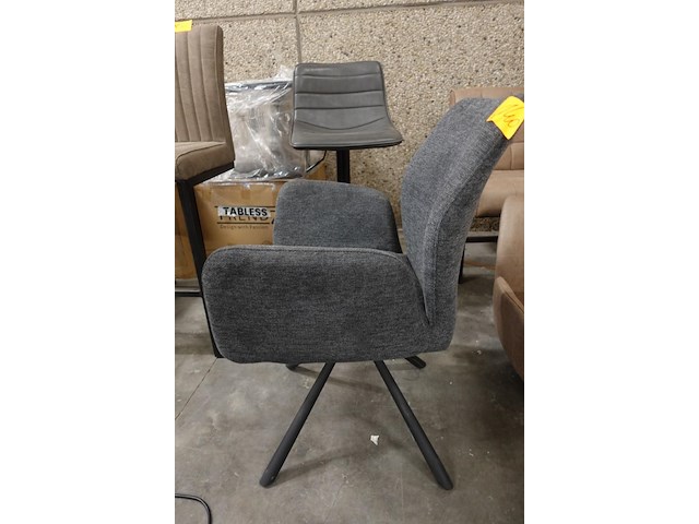 2x diverse stoelen - afbeelding 3 van  5