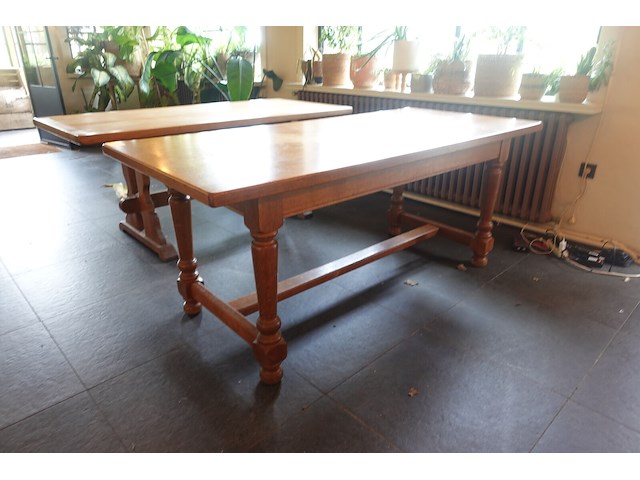2x diverse tafel in hout - afbeelding 2 van  7