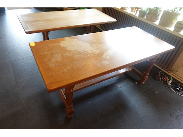 2x diverse tafel in hout - afbeelding 3 van  7