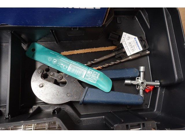 2x diverse werkkoffer stanley - afbeelding 3 van  4