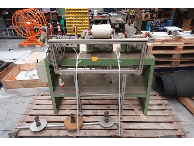 2x diverse wikkelmachine voor textielbobijnen - afbeelding 2 van  8