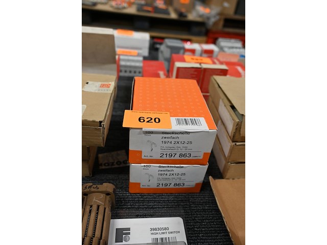 2x doos obo dubbele plugklem. - afbeelding 1 van  1
