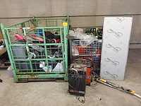 2x draadmand met inhoud & diversen - afbeelding 1 van  21
