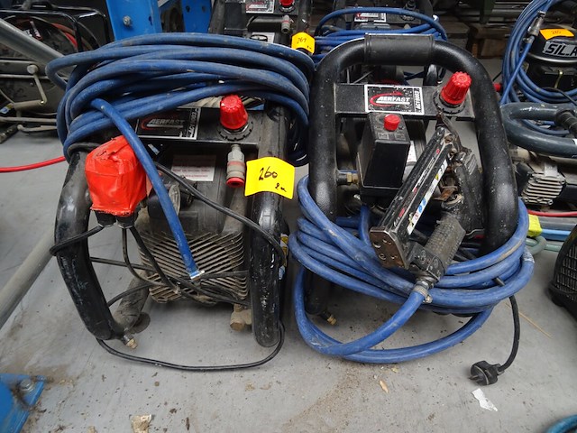 2x draagbare compressor aerfast - afbeelding 1 van  4