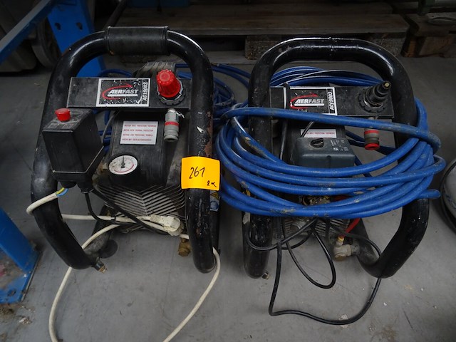 2x draagbare compressor aerfast - afbeelding 1 van  3